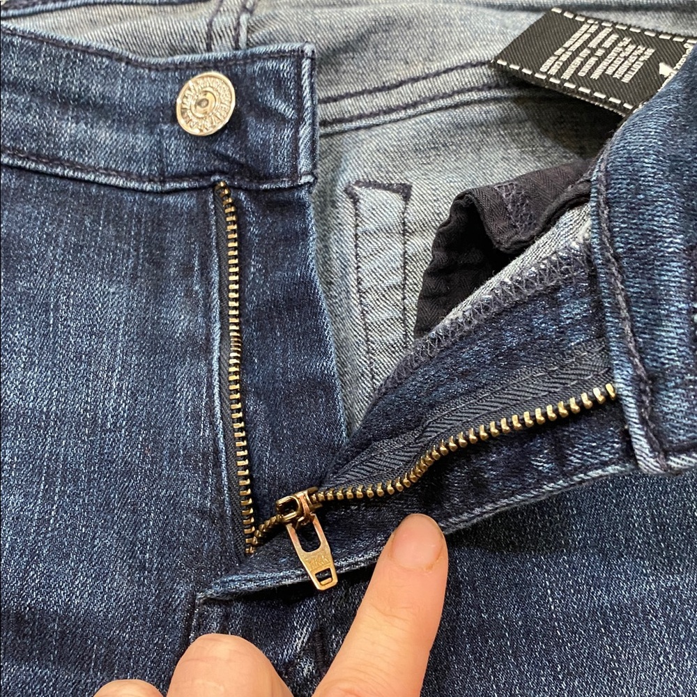 28x34 DOJO 7 For All Mankind Jeans - Picture 4 of 5